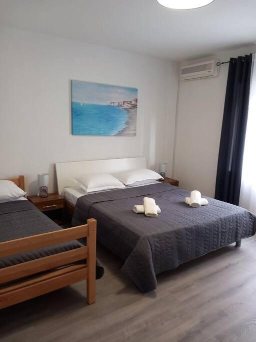 Apartment Dora-100M From The Central Beach Makarska Exterior foto